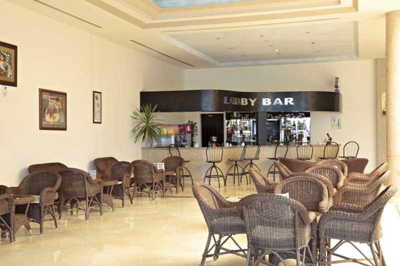 Three Corners Sea Beach Resort Coraya Bay Exterior photo