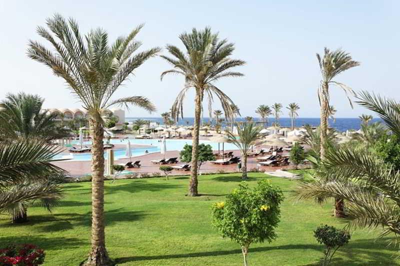Three Corners Sea Beach Resort Coraya Bay Exterior photo