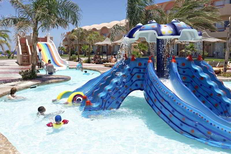 Three Corners Sea Beach Resort Coraya Bay Exterior photo