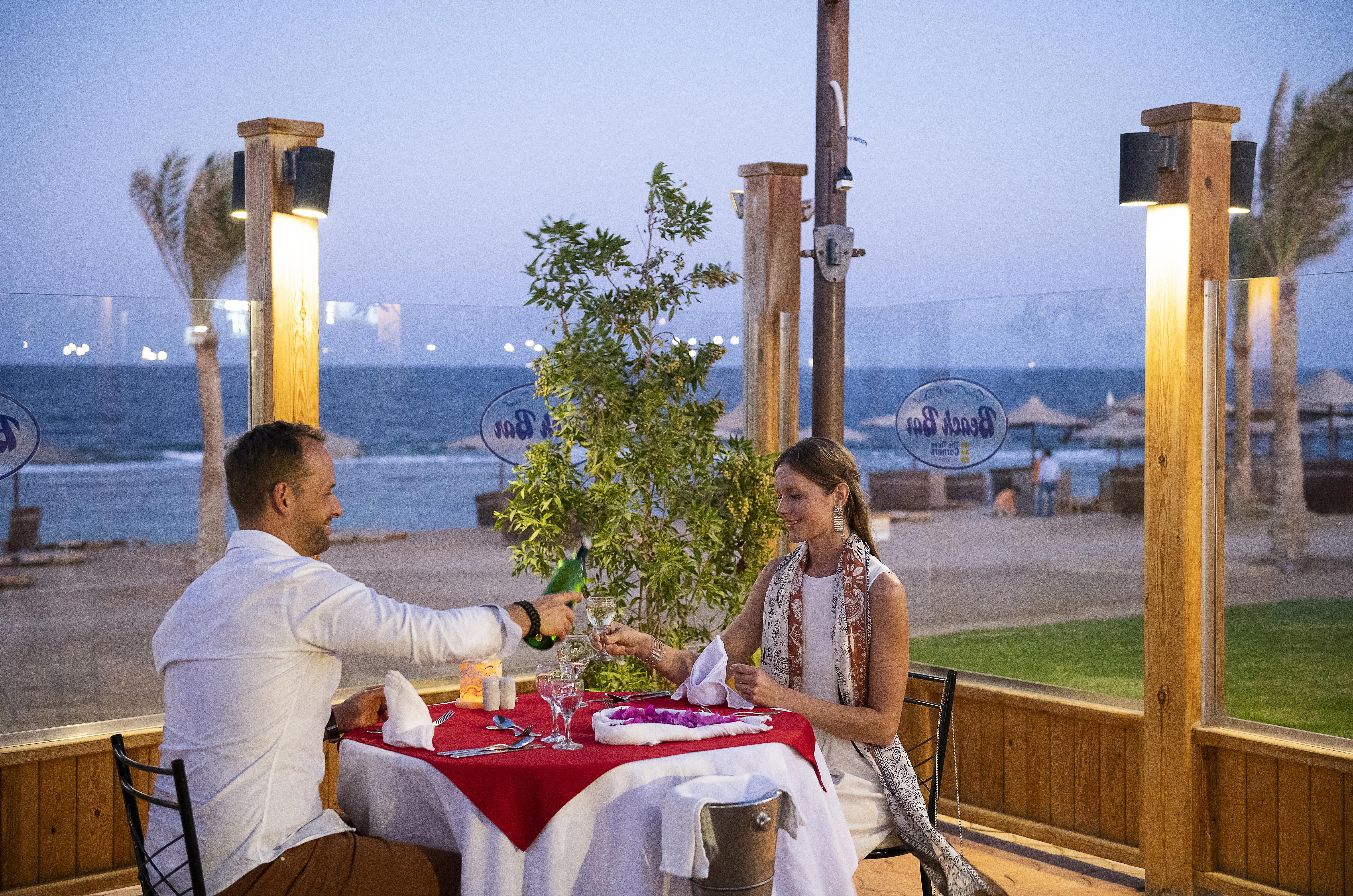 Three Corners Sea Beach Resort Coraya Bay Exterior photo